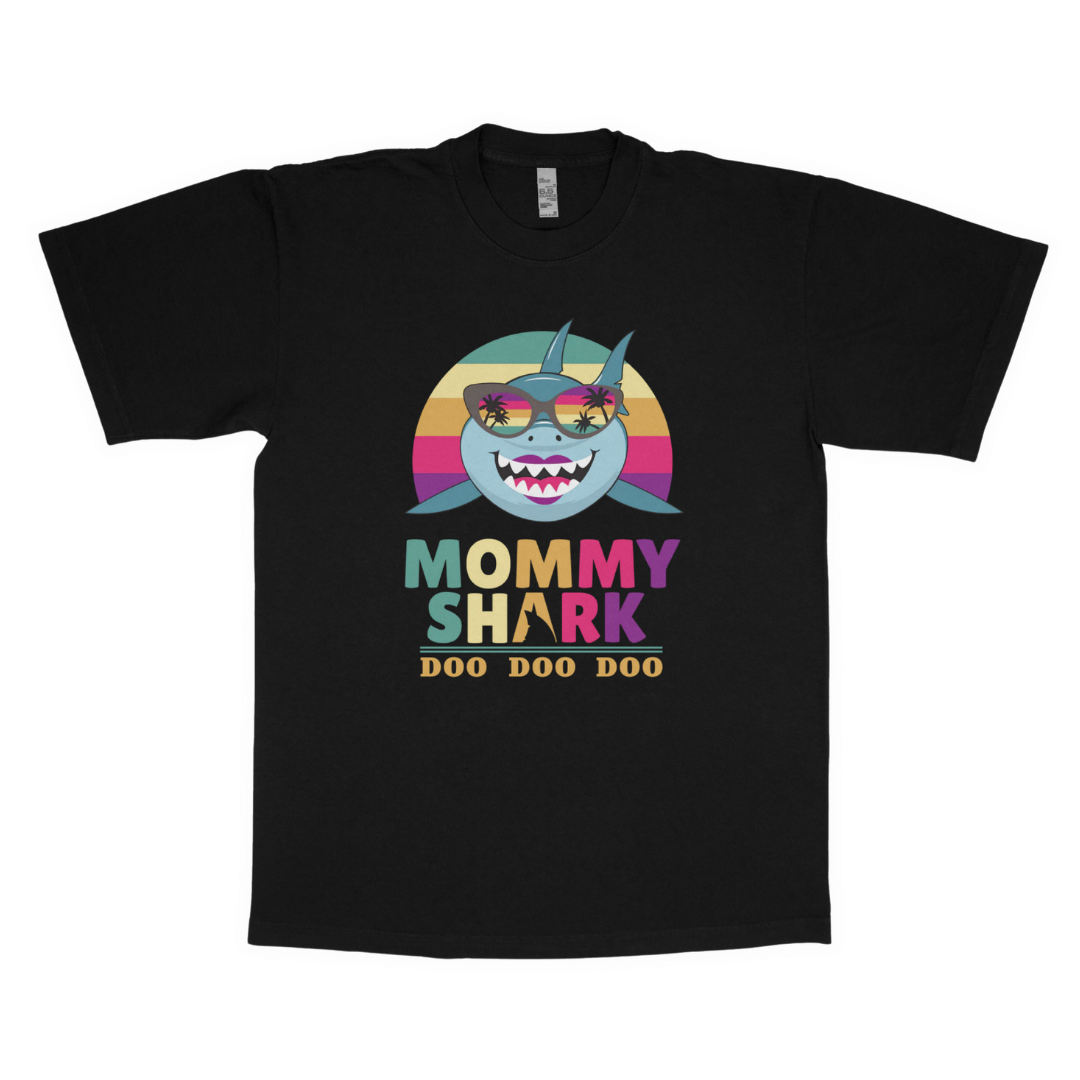 Mommy shark adult t-shirt