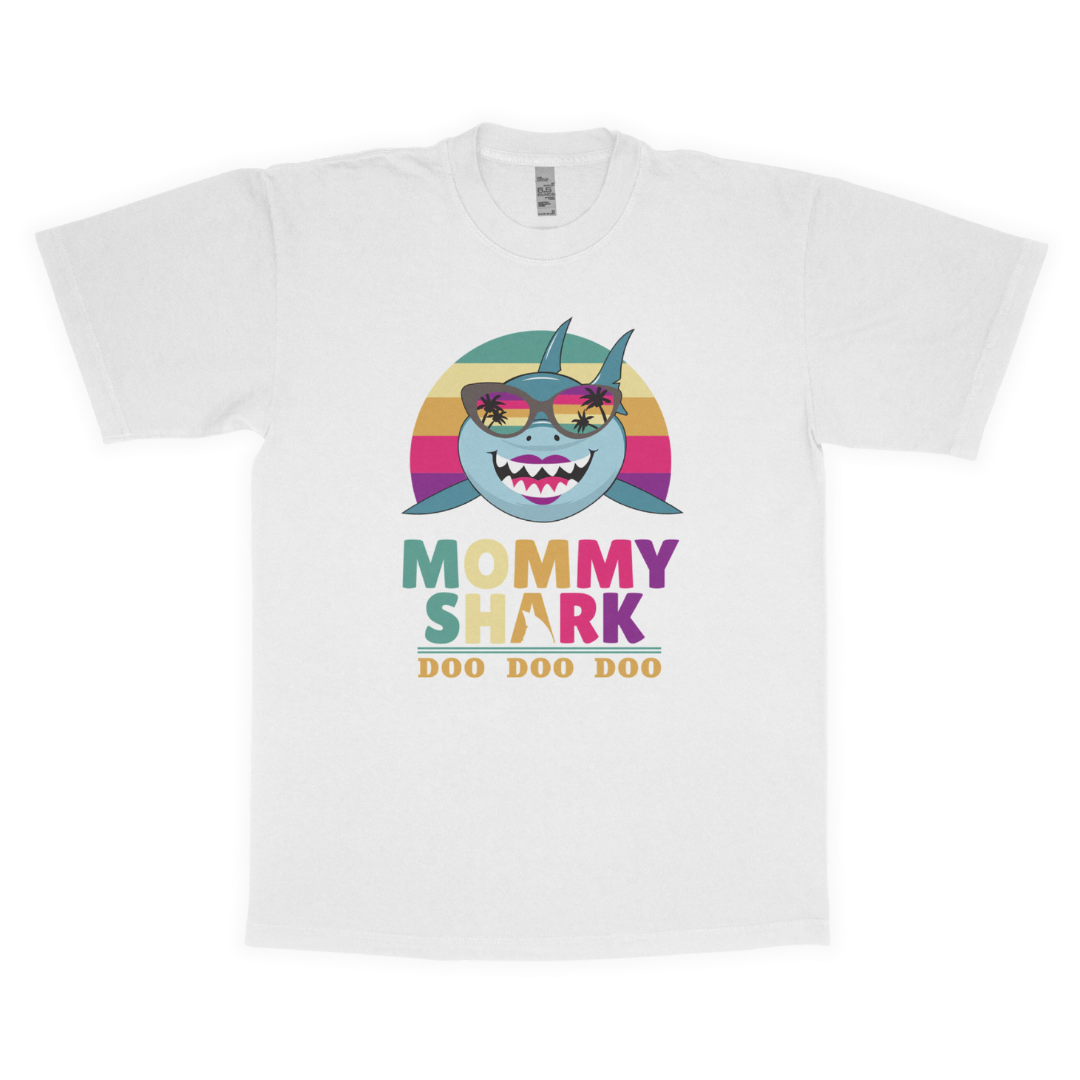 Mommy shark adult t-shirt