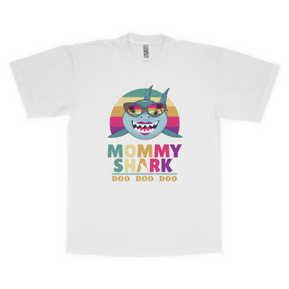 Mommy shark adult t-shirt